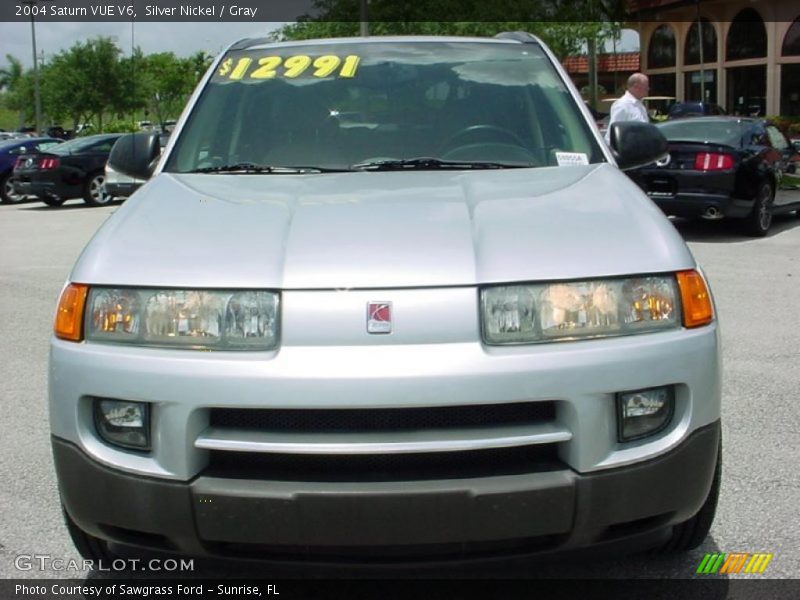 Silver Nickel / Gray 2004 Saturn VUE V6