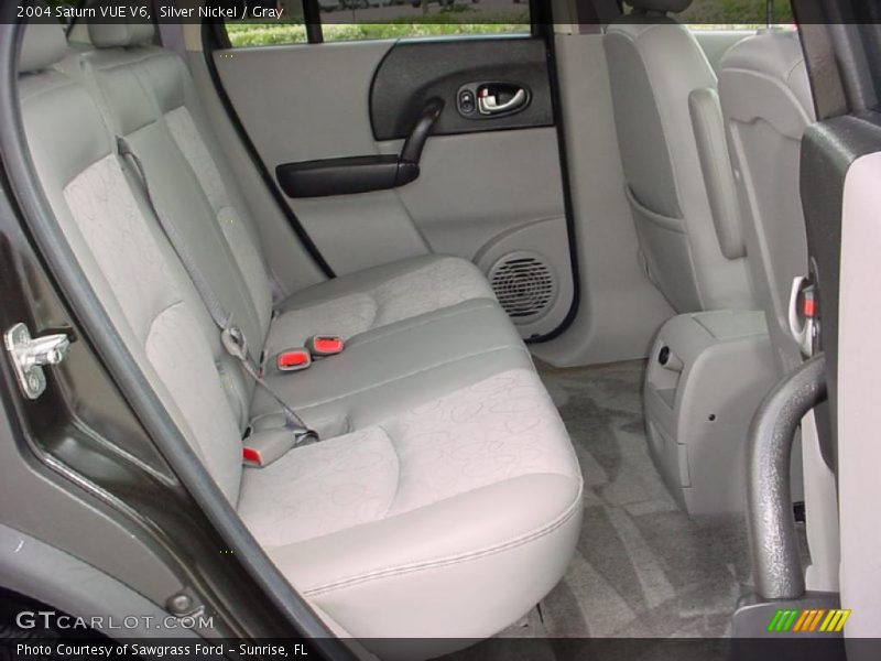 Silver Nickel / Gray 2004 Saturn VUE V6