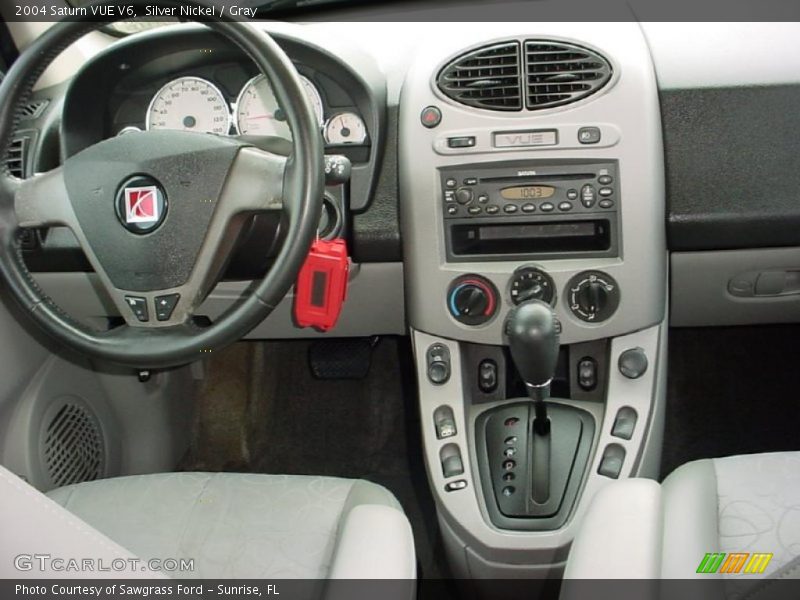 Silver Nickel / Gray 2004 Saturn VUE V6