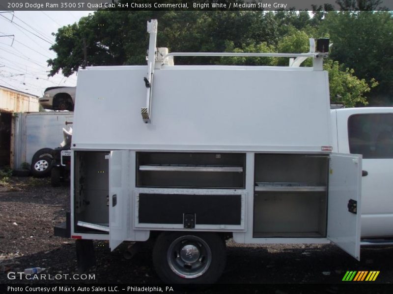 Bright White / Medium Slate Gray 2009 Dodge Ram 3500 ST Quad Cab 4x4 Chassis Commercial