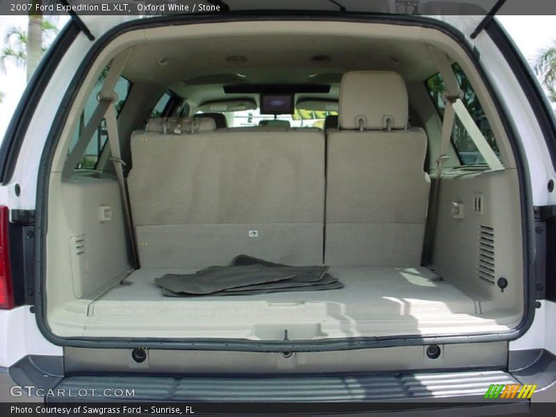 Oxford White / Stone 2007 Ford Expedition EL XLT