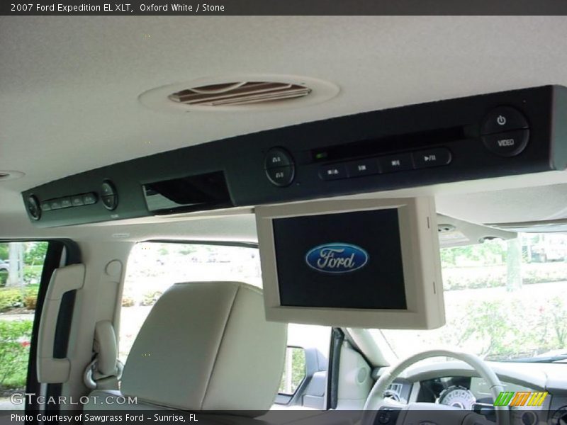 Oxford White / Stone 2007 Ford Expedition EL XLT