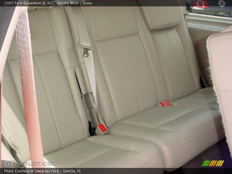 Oxford White / Stone 2007 Ford Expedition EL XLT