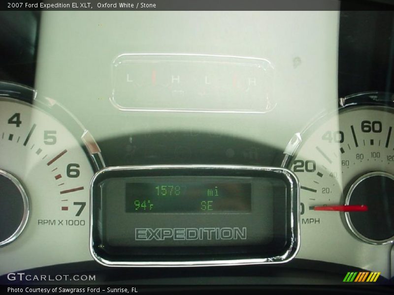 Oxford White / Stone 2007 Ford Expedition EL XLT
