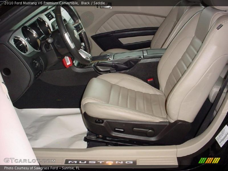 Black / Saddle 2010 Ford Mustang V6 Premium Convertible