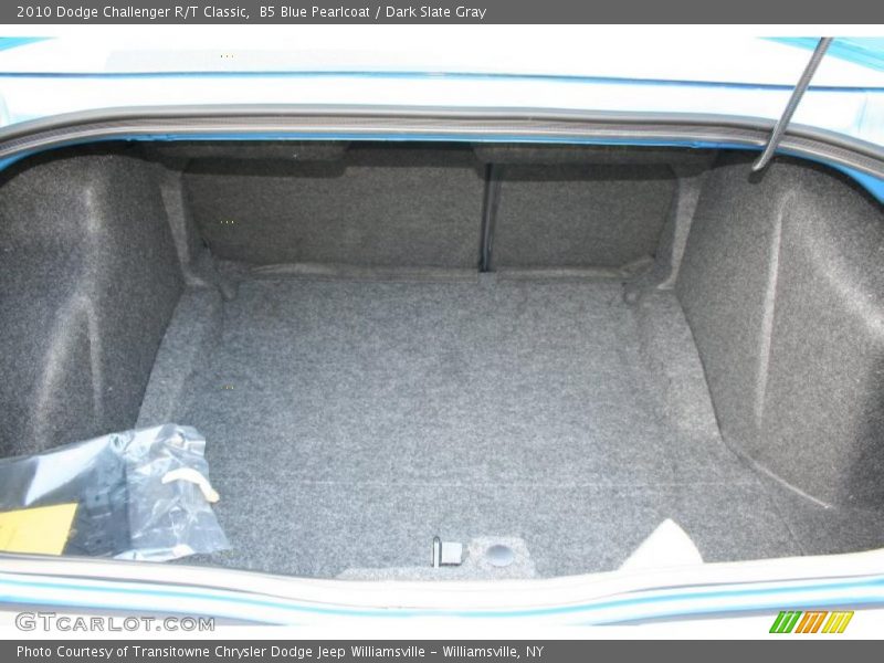B5 Blue Pearlcoat / Dark Slate Gray 2010 Dodge Challenger R/T Classic