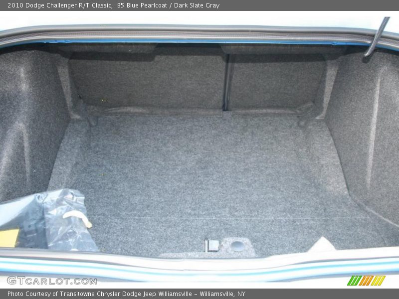 B5 Blue Pearlcoat / Dark Slate Gray 2010 Dodge Challenger R/T Classic