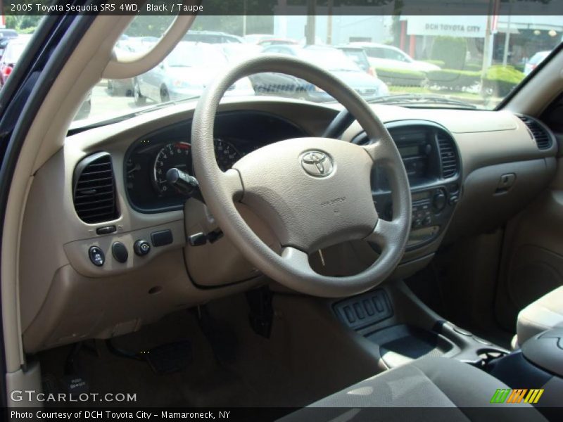 Black / Taupe 2005 Toyota Sequoia SR5 4WD