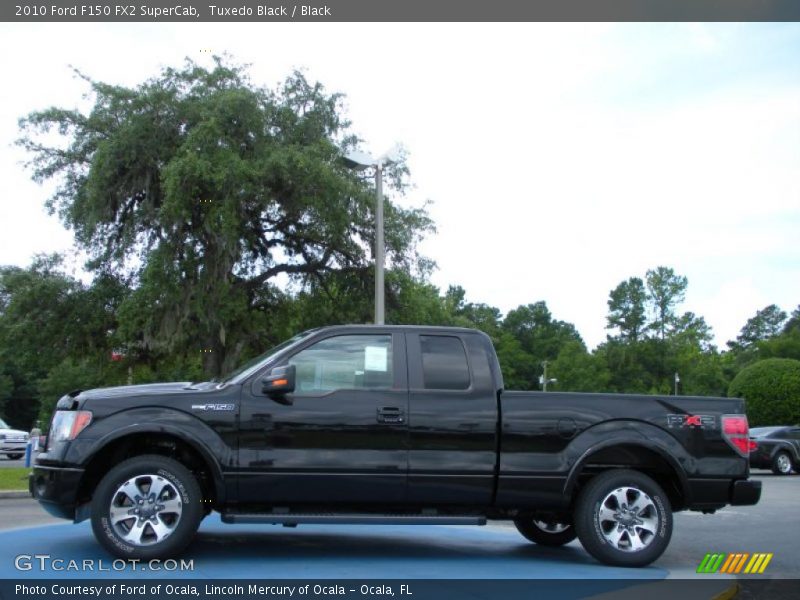 Tuxedo Black / Black 2010 Ford F150 FX2 SuperCab