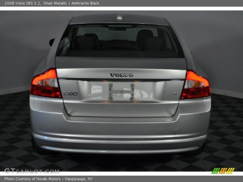 Silver Metallic / Anthracite Black 2008 Volvo S80 3.2