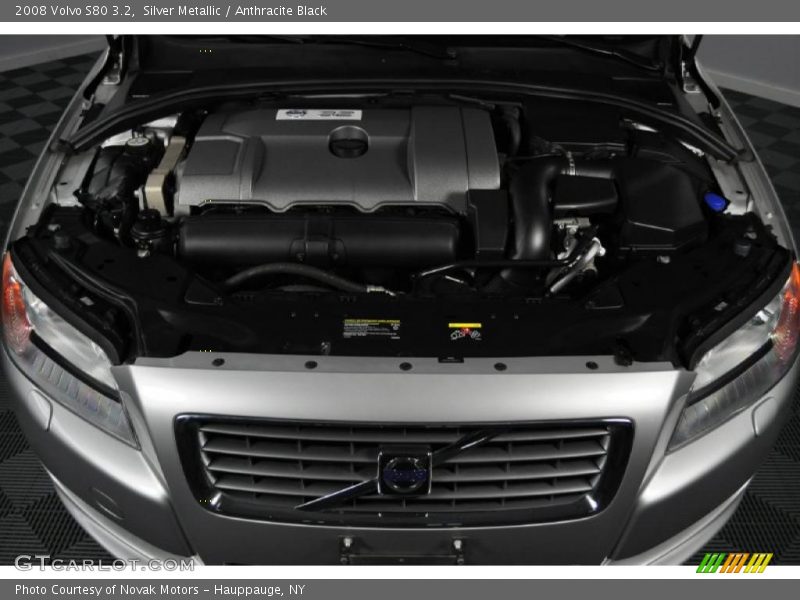 Silver Metallic / Anthracite Black 2008 Volvo S80 3.2