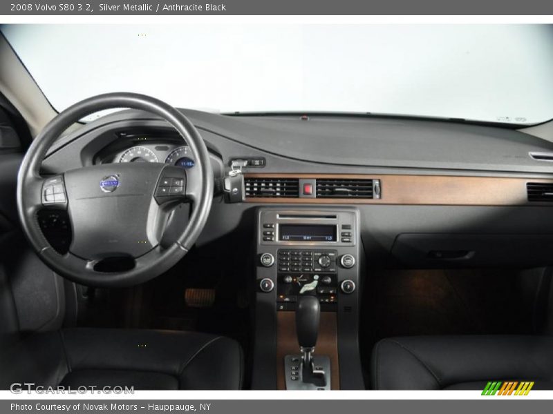 Silver Metallic / Anthracite Black 2008 Volvo S80 3.2