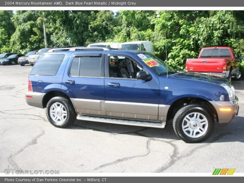 Dark Blue Pearl Metallic / Midnight Grey 2004 Mercury Mountaineer AWD