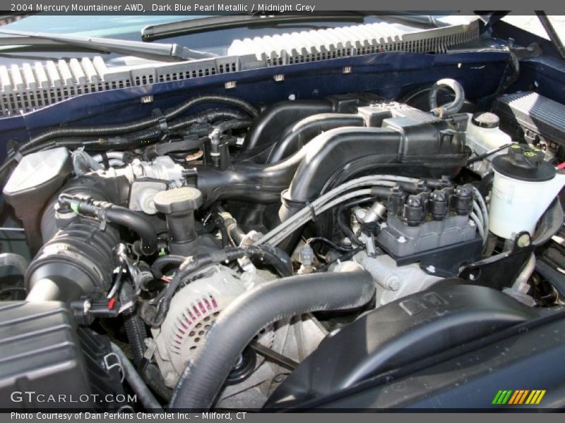 Dark Blue Pearl Metallic / Midnight Grey 2004 Mercury Mountaineer AWD