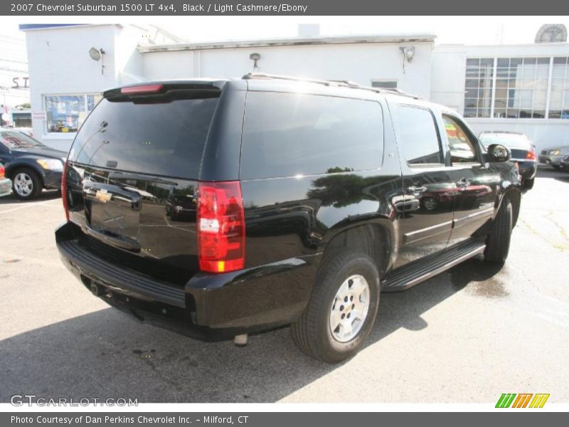 Black / Light Cashmere/Ebony 2007 Chevrolet Suburban 1500 LT 4x4