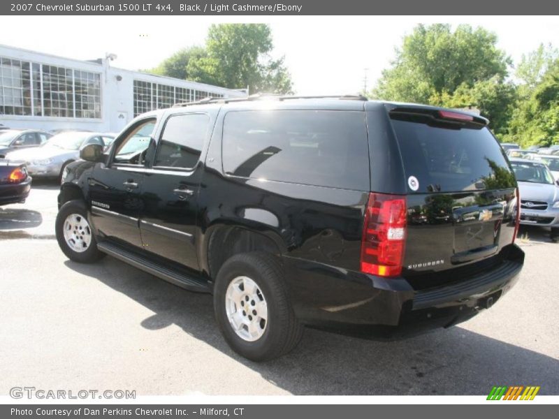 Black / Light Cashmere/Ebony 2007 Chevrolet Suburban 1500 LT 4x4
