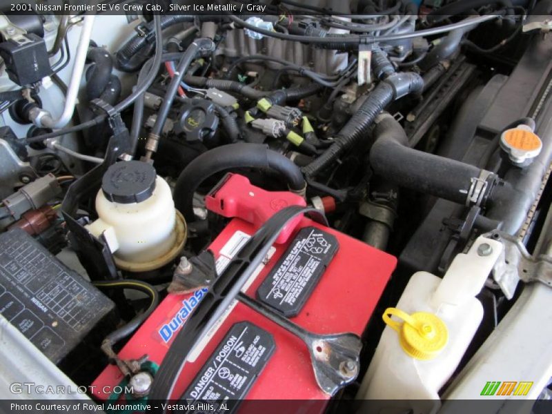 Silver Ice Metallic / Gray 2001 Nissan Frontier SE V6 Crew Cab