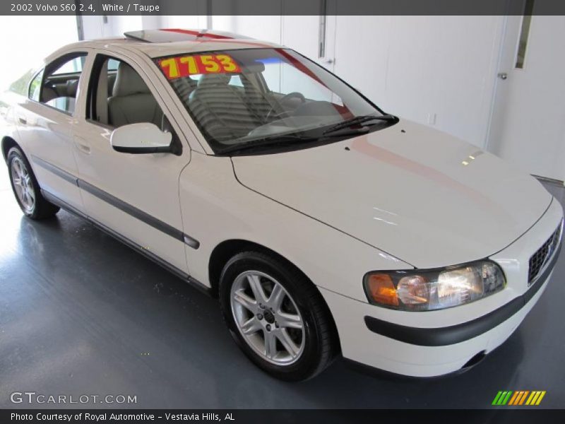White / Taupe 2002 Volvo S60 2.4
