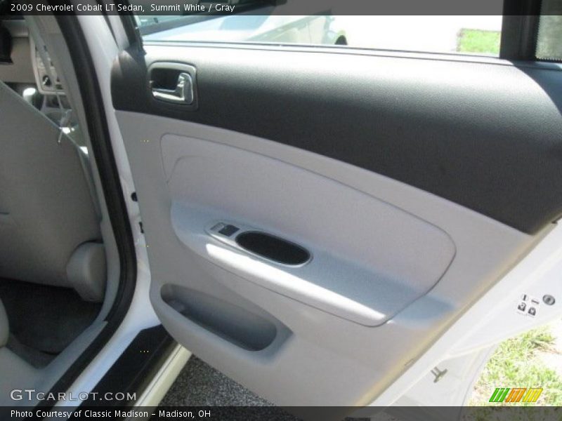 Summit White / Gray 2009 Chevrolet Cobalt LT Sedan