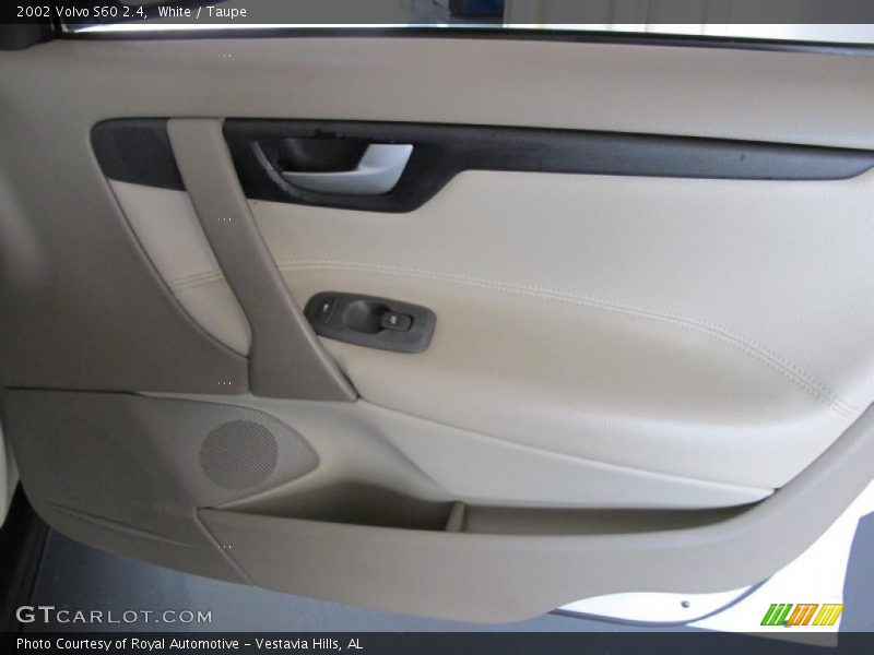 White / Taupe 2002 Volvo S60 2.4
