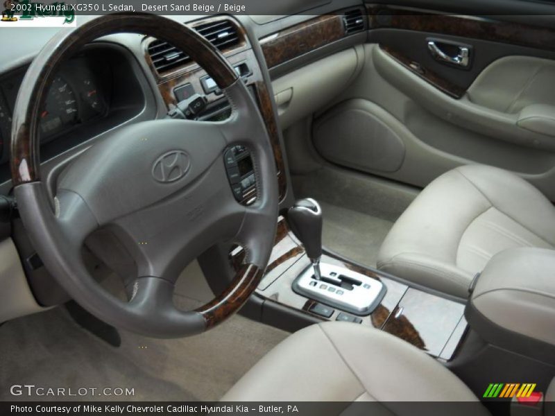 Desert Sand Beige / Beige 2002 Hyundai XG350 L Sedan