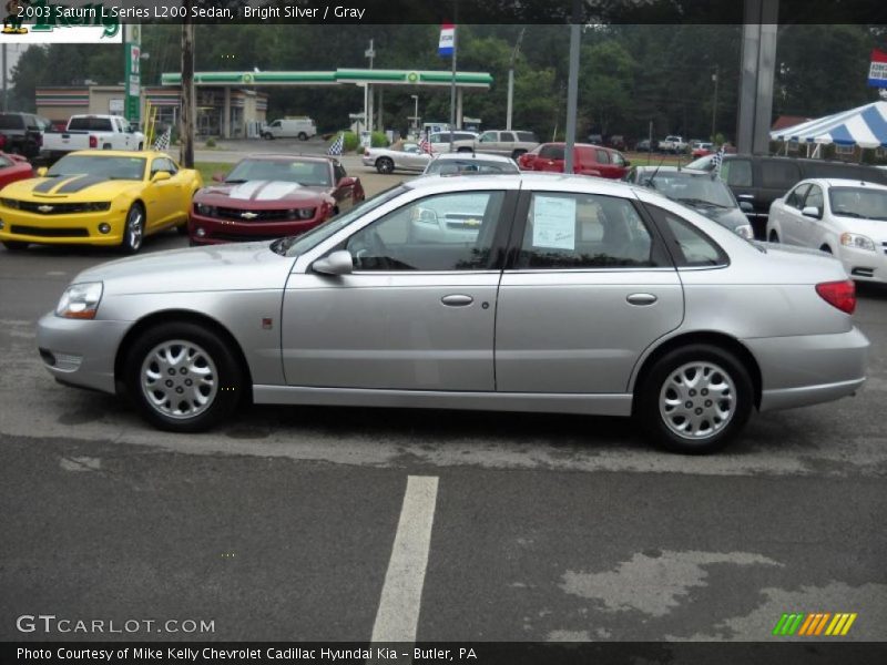 Bright Silver / Gray 2003 Saturn L Series L200 Sedan