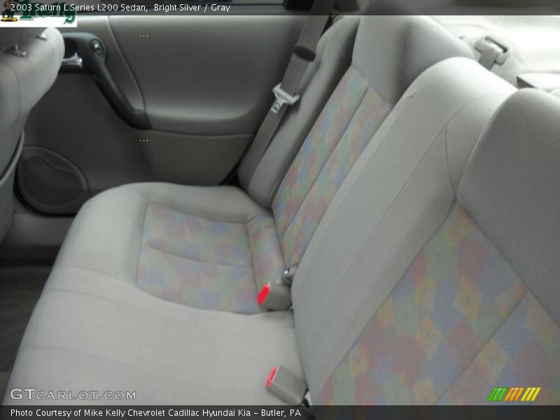 Bright Silver / Gray 2003 Saturn L Series L200 Sedan