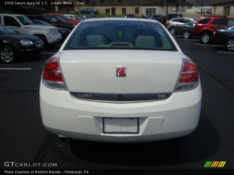 Cream White / Gray 2008 Saturn Aura XE 3.5