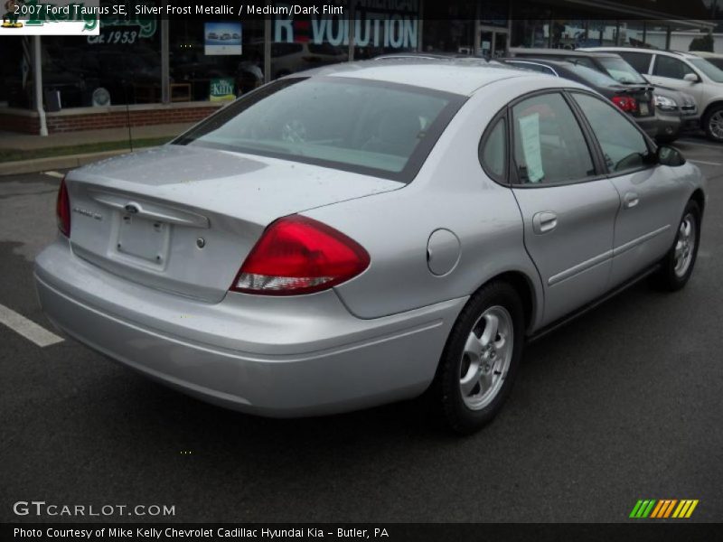 Silver Frost Metallic / Medium/Dark Flint 2007 Ford Taurus SE