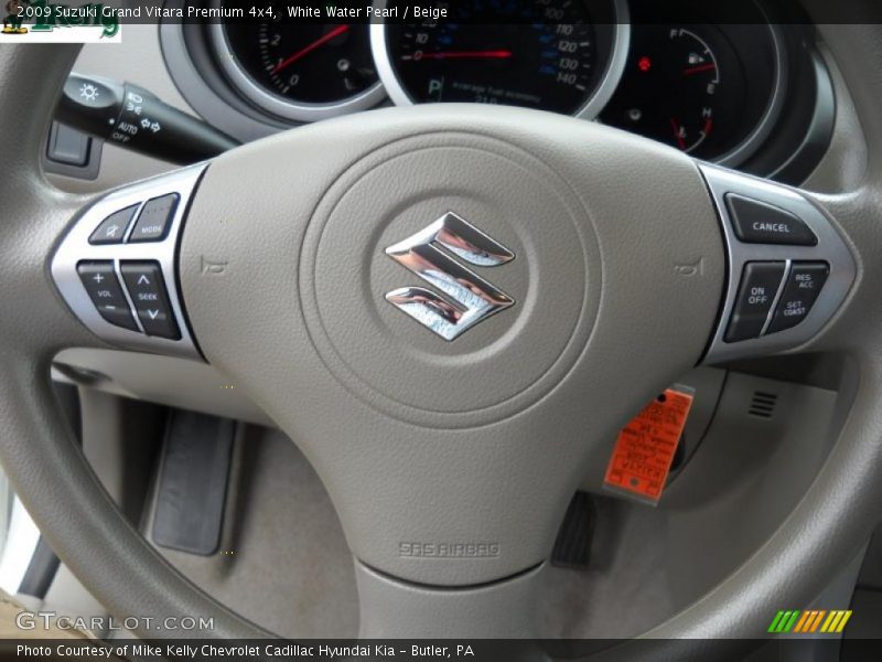 White Water Pearl / Beige 2009 Suzuki Grand Vitara Premium 4x4