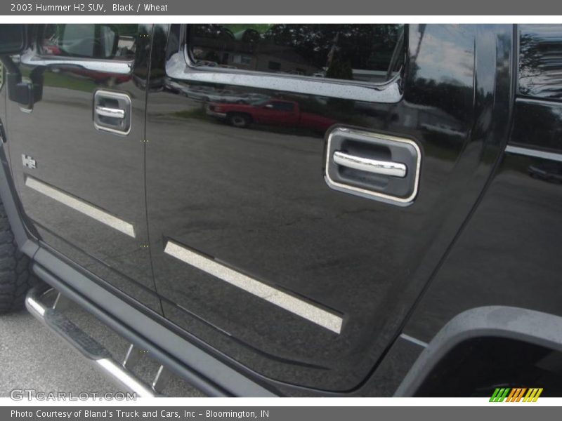Black / Wheat 2003 Hummer H2 SUV