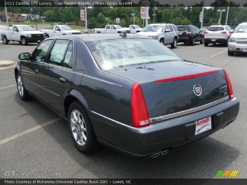 Gray Flannel Metallic / Shale/Cocoa Accents 2011 Cadillac DTS Luxury
