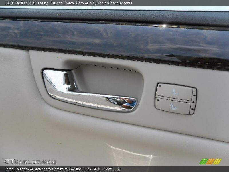 Tuscan Bronze ChromFlair / Shale/Cocoa Accents 2011 Cadillac DTS Luxury