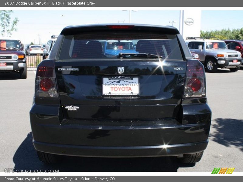 Black / Pastel Slate Gray 2007 Dodge Caliber SXT