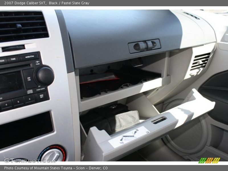 Black / Pastel Slate Gray 2007 Dodge Caliber SXT