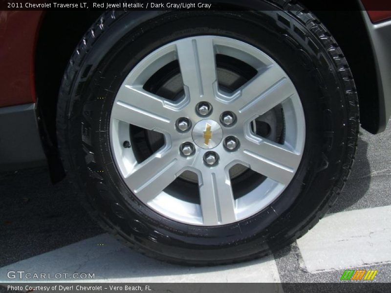 Red Jewel Metallic / Dark Gray/Light Gray 2011 Chevrolet Traverse LT