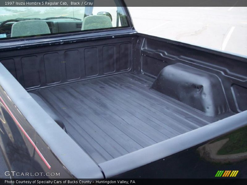Black / Gray 1997 Isuzu Hombre S Regular Cab