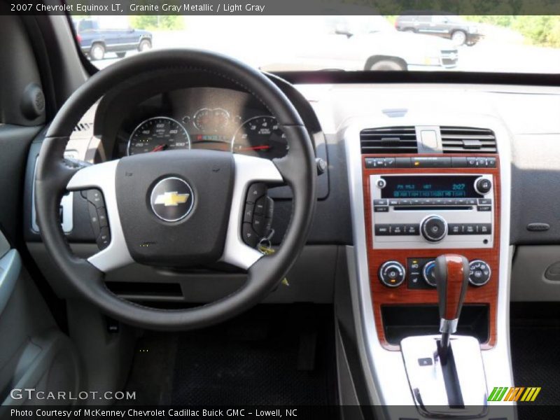 Granite Gray Metallic / Light Gray 2007 Chevrolet Equinox LT