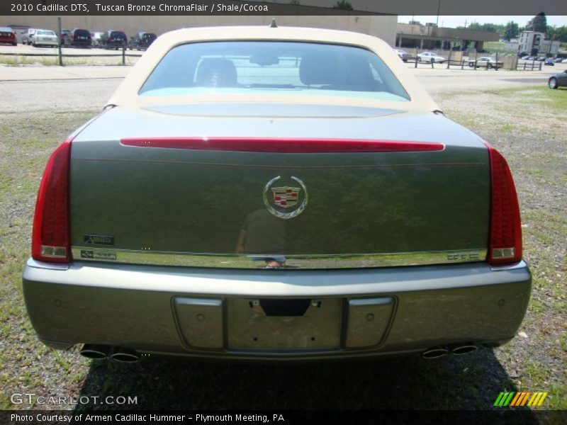 Tuscan Bronze ChromaFlair / Shale/Cocoa 2010 Cadillac DTS