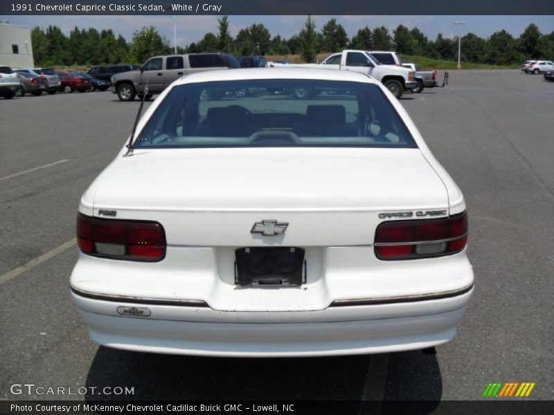 White / Gray 1991 Chevrolet Caprice Classic Sedan
