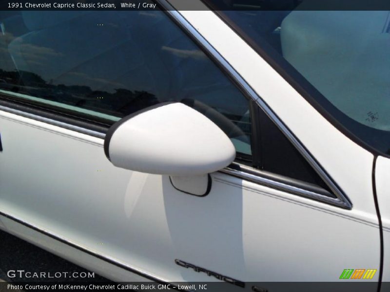 White / Gray 1991 Chevrolet Caprice Classic Sedan