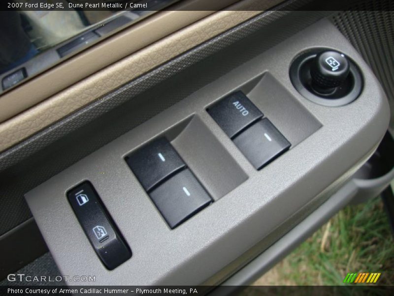 Dune Pearl Metallic / Camel 2007 Ford Edge SE