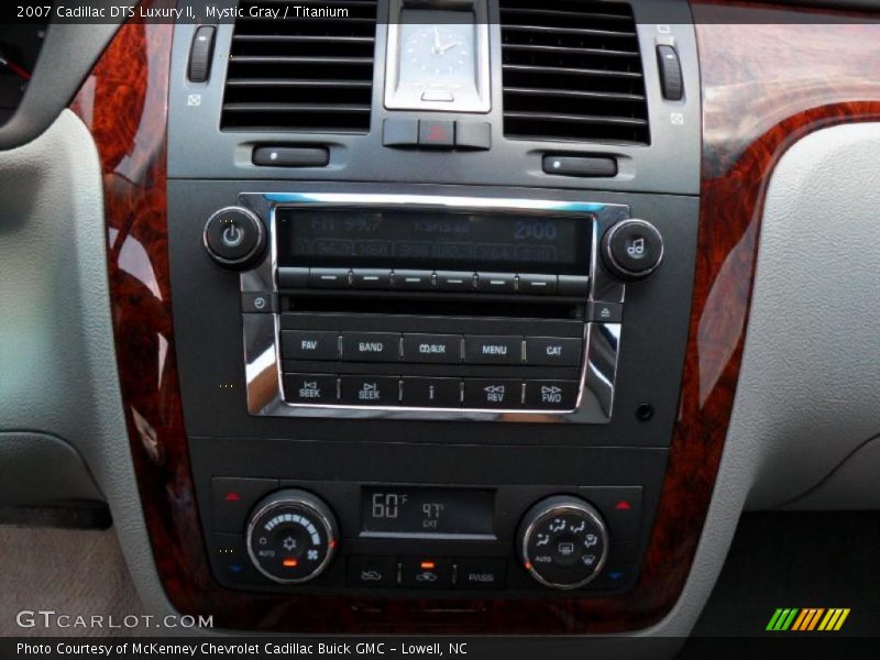 Mystic Gray / Titanium 2007 Cadillac DTS Luxury II