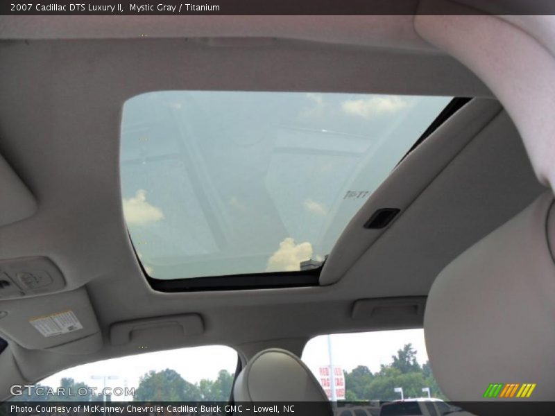 Mystic Gray / Titanium 2007 Cadillac DTS Luxury II
