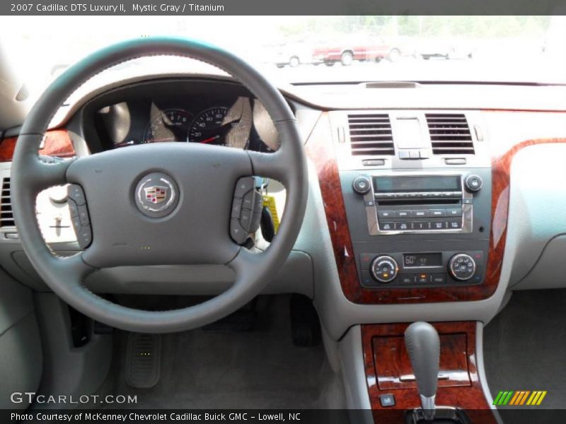 Mystic Gray / Titanium 2007 Cadillac DTS Luxury II