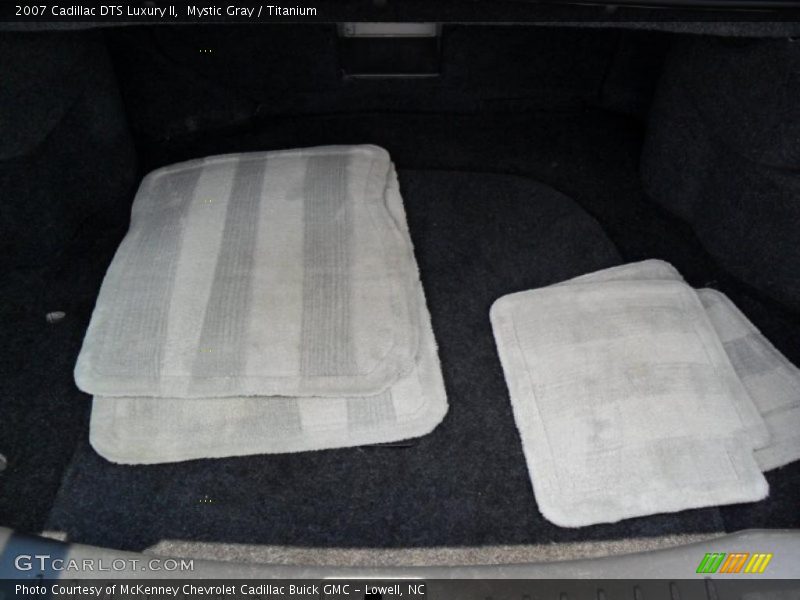 Mystic Gray / Titanium 2007 Cadillac DTS Luxury II