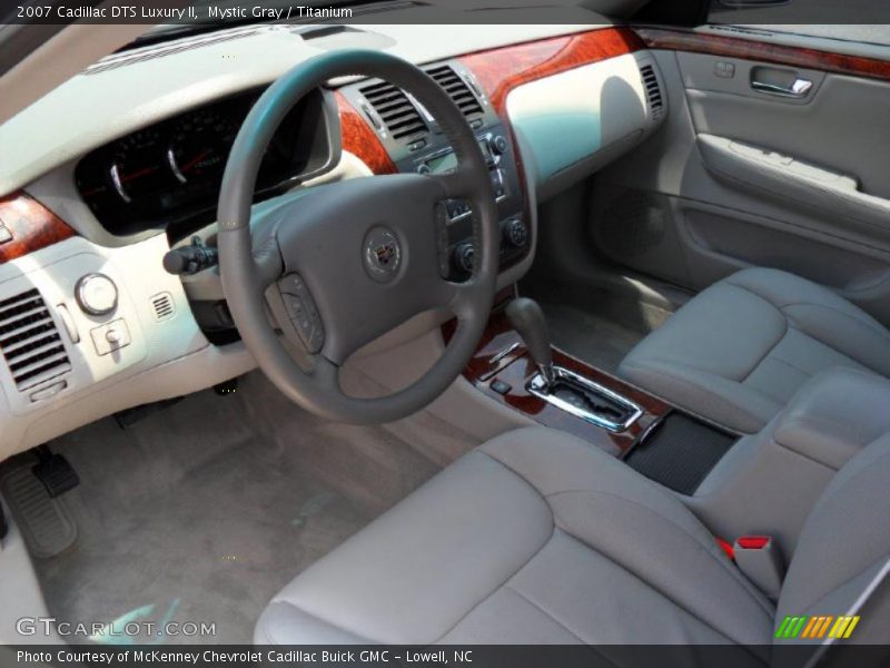 Mystic Gray / Titanium 2007 Cadillac DTS Luxury II