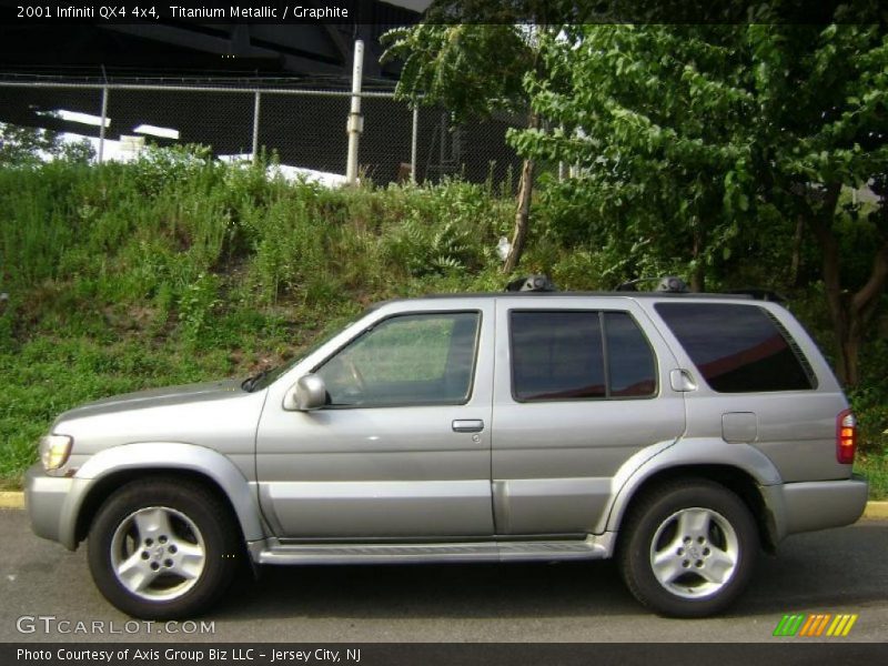 Titanium Metallic / Graphite 2001 Infiniti QX4 4x4