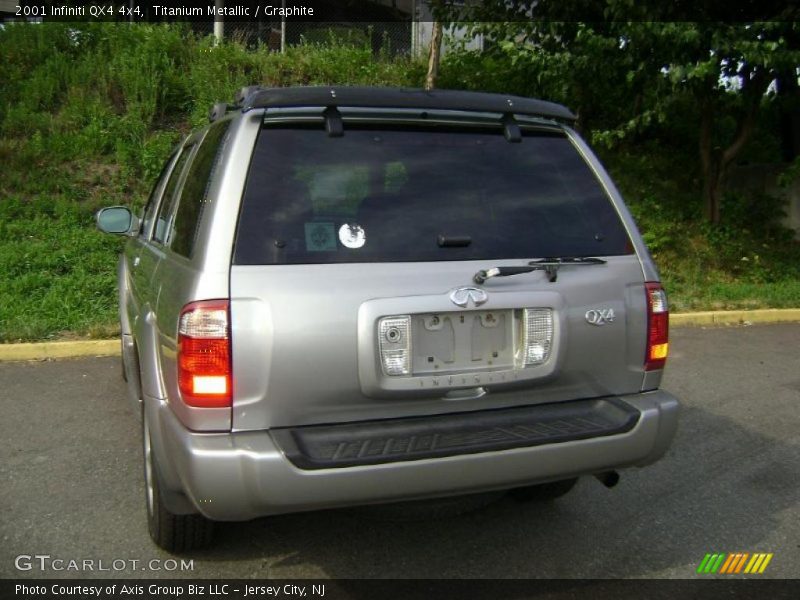 Titanium Metallic / Graphite 2001 Infiniti QX4 4x4
