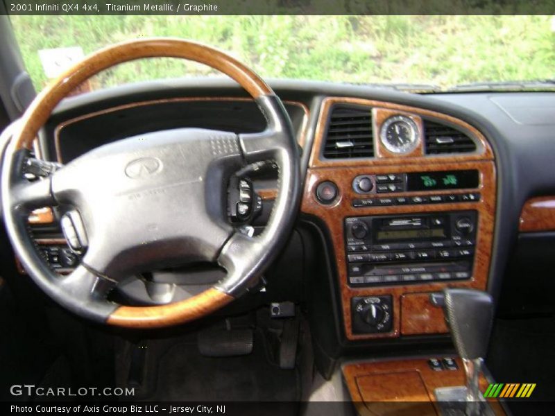 Titanium Metallic / Graphite 2001 Infiniti QX4 4x4